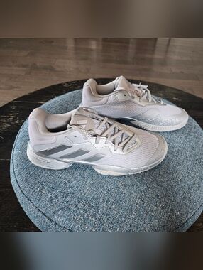 Adidas Barricade K (Kids) Tennis Shoes, Light Gray and White